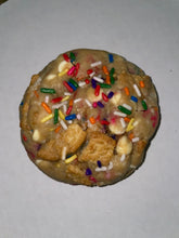 Load image into Gallery viewer, Happy Bite-Day